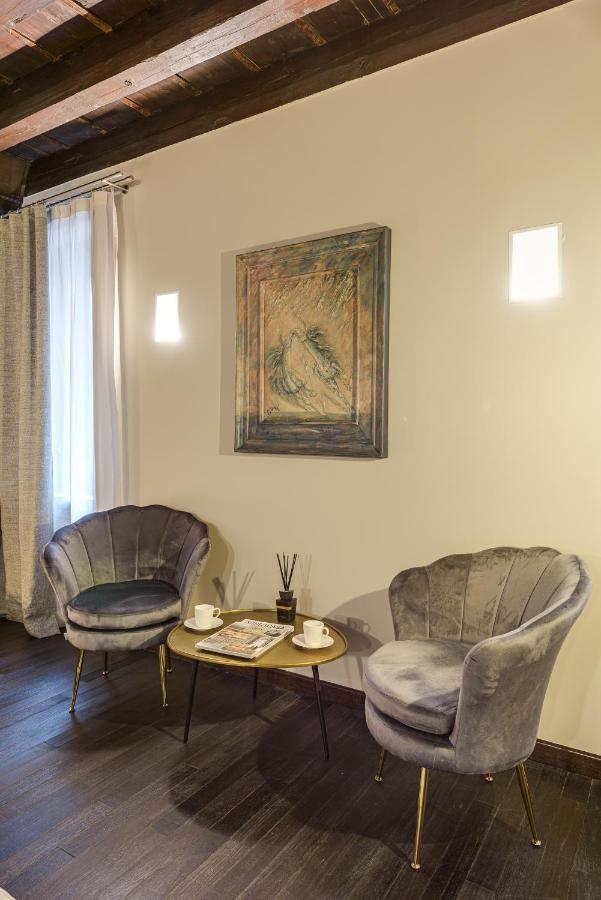 Palazzo Duomo Suites In Udine Center 外观 照片