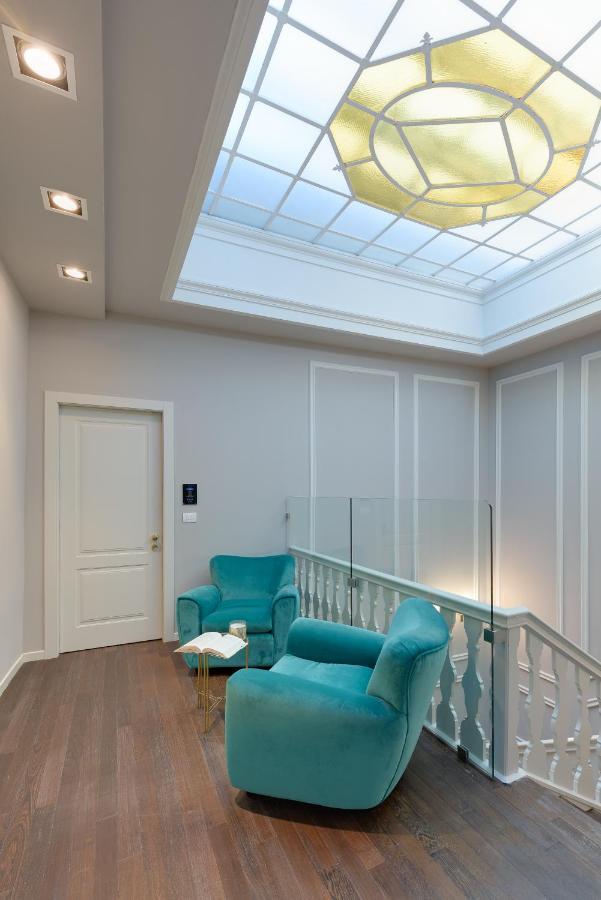 Palazzo Duomo Suites In Udine Center 外观 照片